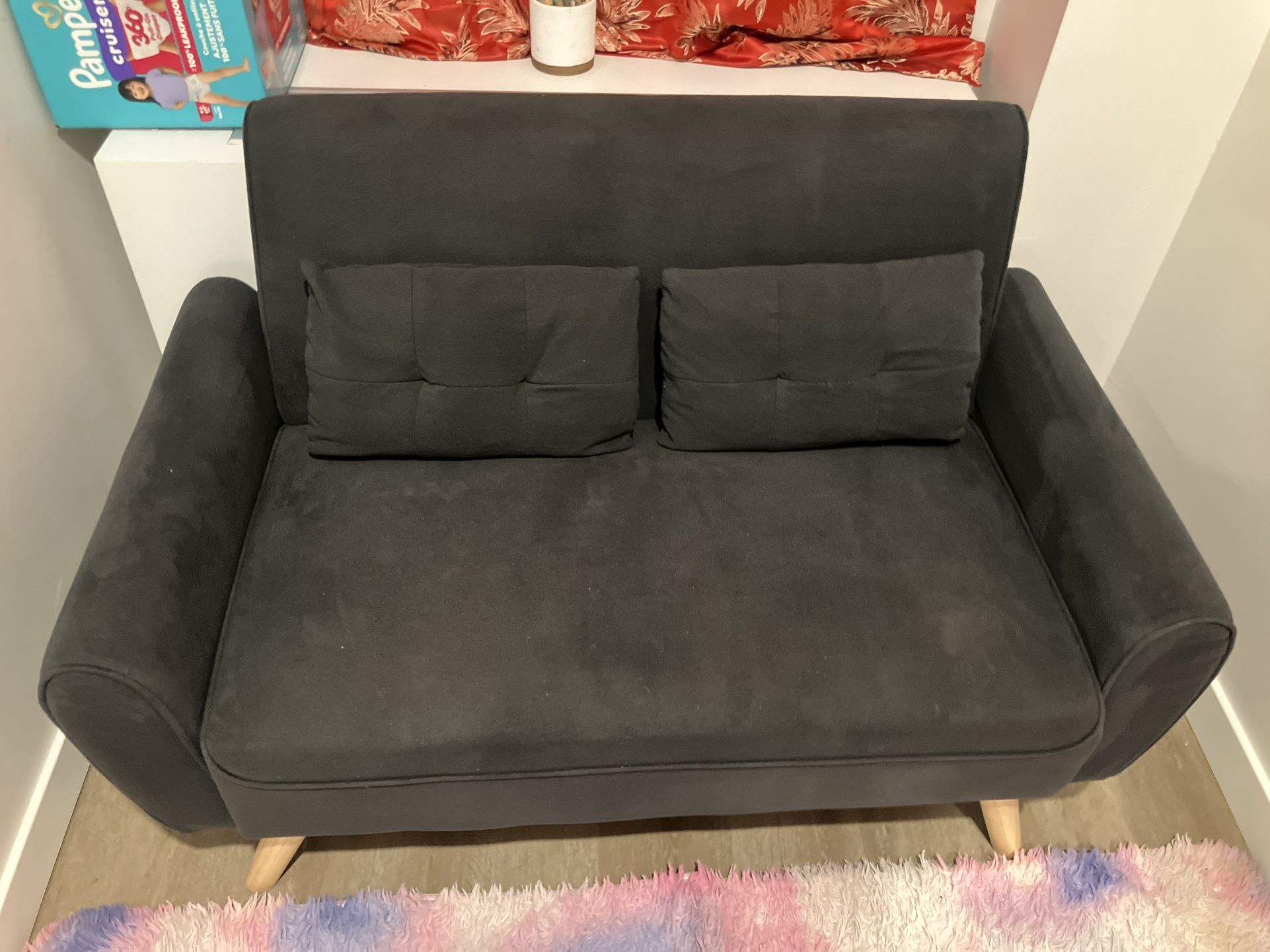 Gray 2-Seater Loveseat β Great Condition (Bronx Pickup)