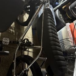 Super-flex zooz e-bike
