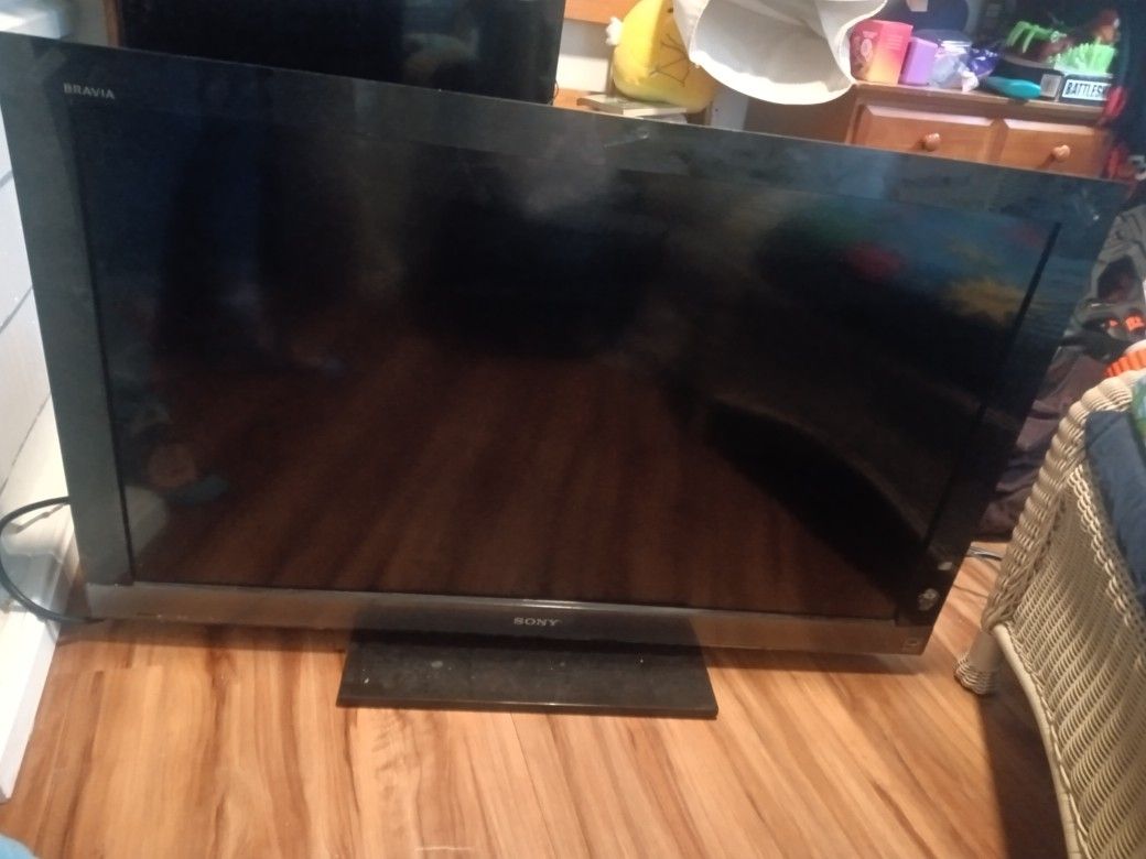 42 Inch TV Sony