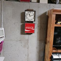 Vintage Coke Clock