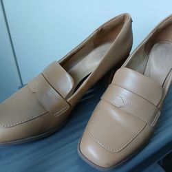 Rockport Comfort Heels