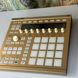 Native Instruments Maschine MK2, Rare Gold color, Excellent condition, MIDI N Ca