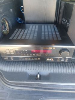 Denon receiver with two klipsch bookshelf Sperkers and subwoofer
