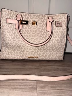 Michael Kors Hamilton Medium Signature Logo Satchel in the color Powder Blush