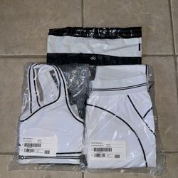 Alo Heart Throb Full Set (leggings & Bra ) 