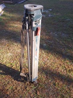 Bosch laser tri-pod