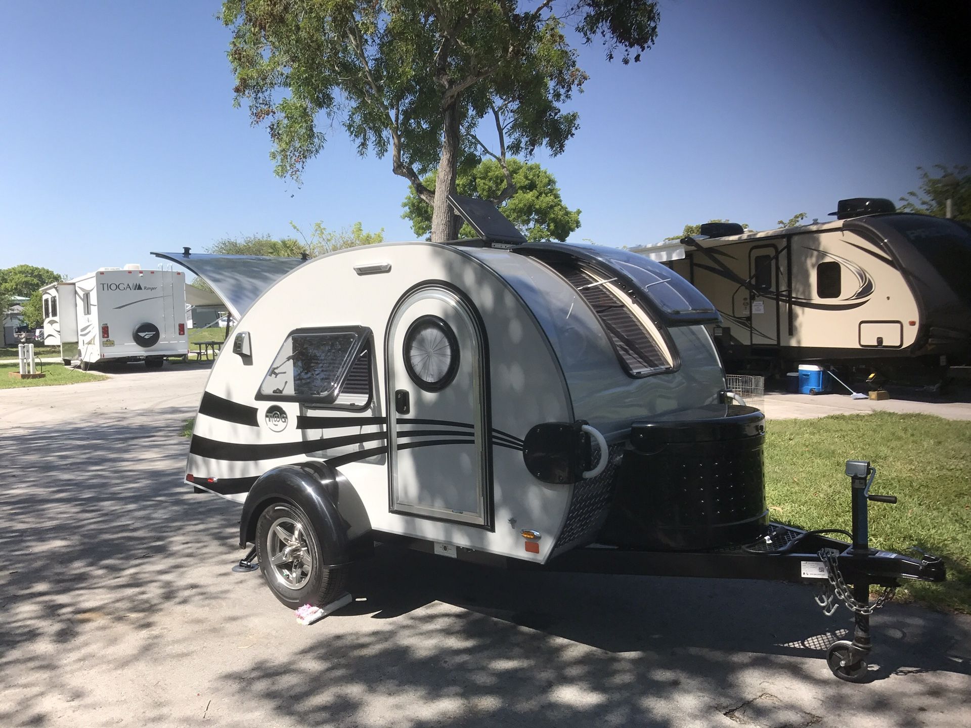 2016 T@G little guy teardrop camper