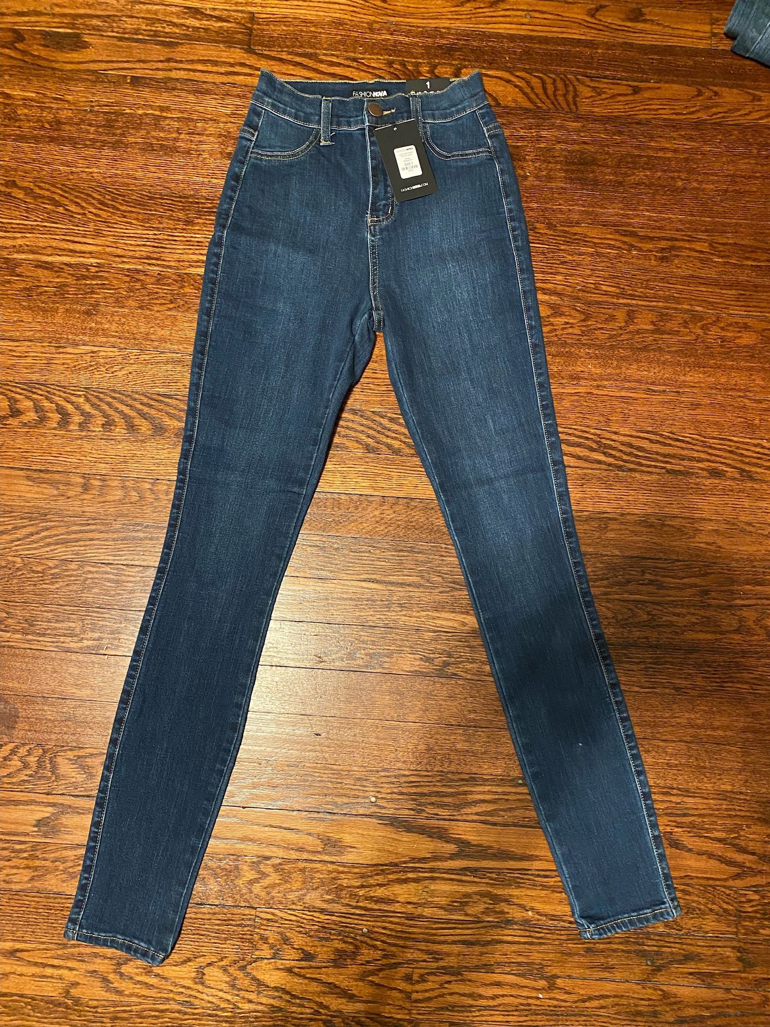 Women’s Fashion Nova Luxe High Waist Skinny Jeans Size 1 * Brand New With Tags*