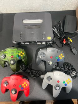 N64 with all wires and 4 controllers 130 obo need gone asap works perfectly