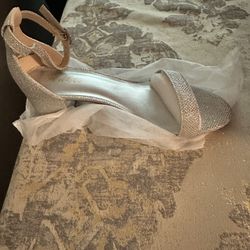 Silver Glitter Heels Sz 7