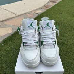 Jordan 4 Metallic Green