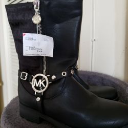 Michael Kors girl boots sz. 3