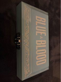 Jeffree Star Cosmetics Blue Blood Eyeshadow