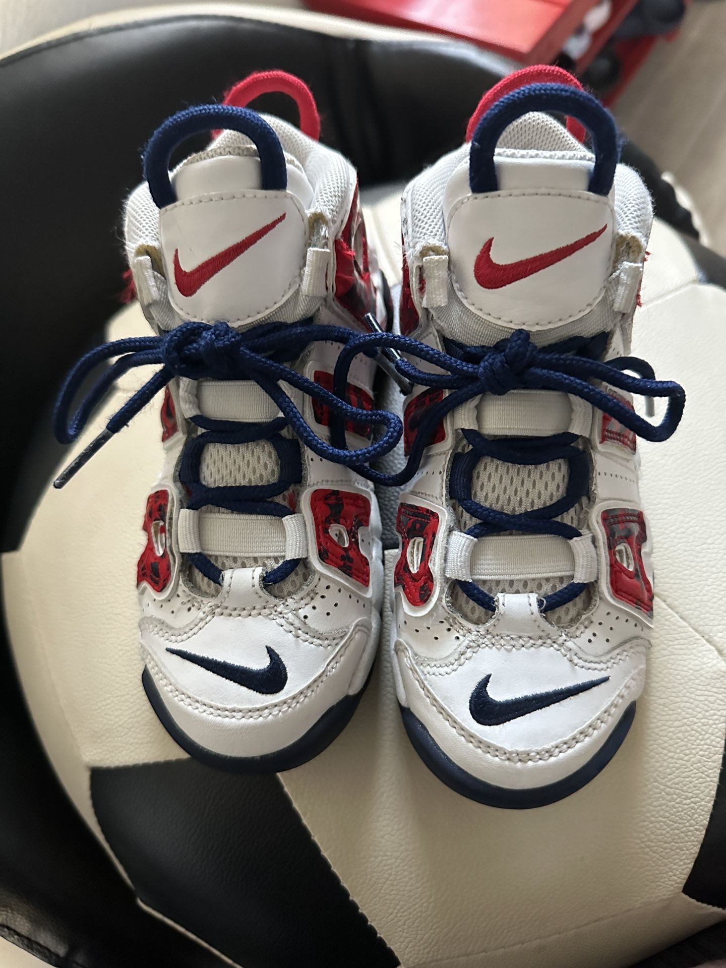 Nike air more uptempo red navy camo size 12c for Sale in Houston 