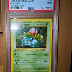 1999 Vintage Ivysaur #30 Pokemon Card PSA 9