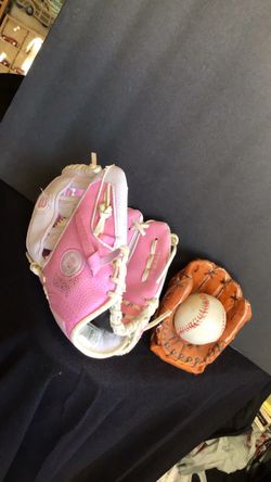 Wilson little kids T Ball glove size 10”