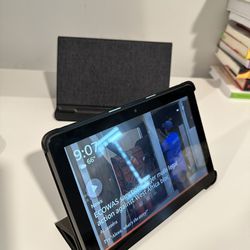 Amazon Fire HD 8 Plus tablet, 8” HD Display, 32 GB, 30% faster processor, 3GB RAM, wireless charging, (2022 release),