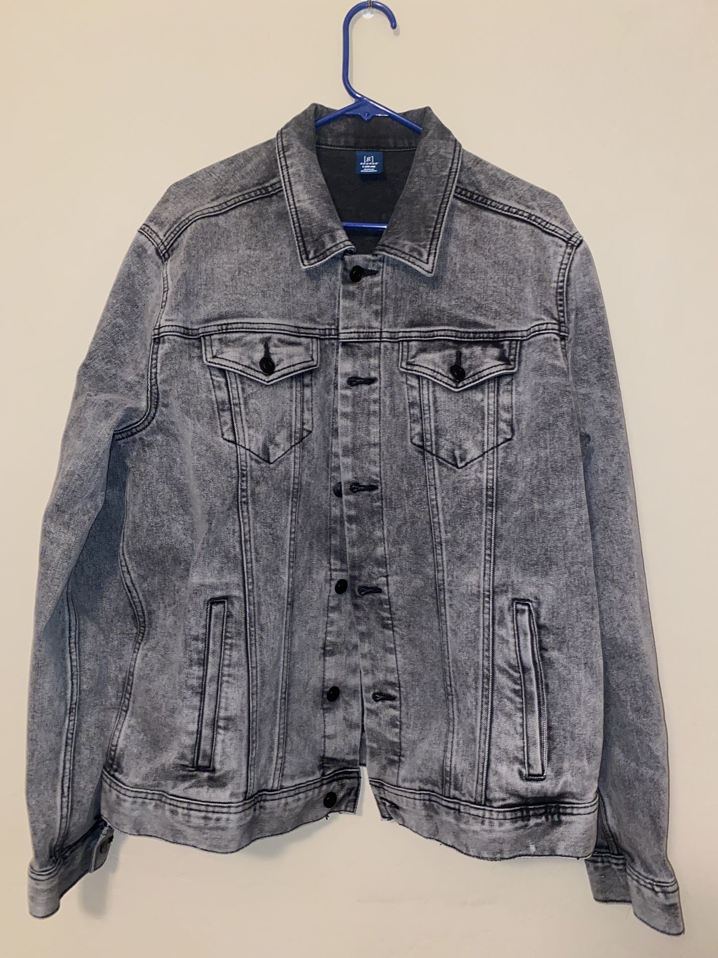 Men’s Black Denim Jacket (size Large)