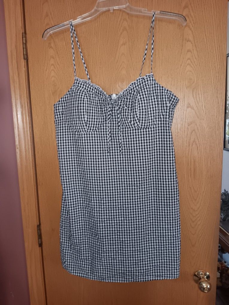 Women's Size XL 15/17, No Boundaries Sundress