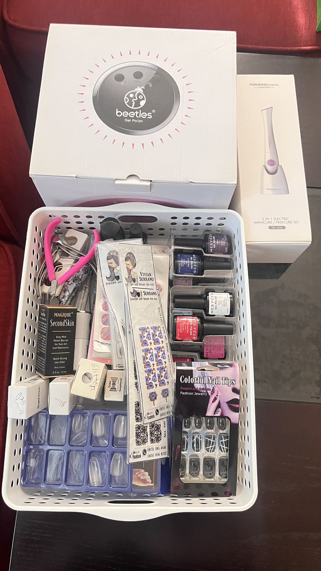 NAIL SALON GOODS