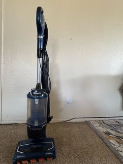Shark Lift-Away Vacuum