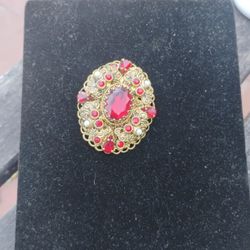 Brooch Bright Red Stones
