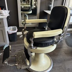 Barber chair
