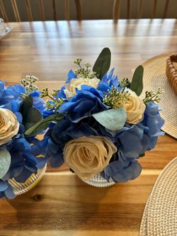 Lemon, blue and white centerpieces