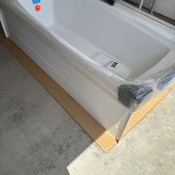 Hydro Systems Bathtub 