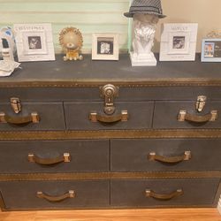 Dresser RH Teen for Sale in Los Angeles, CA - OfferUp
