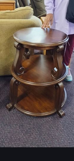 Beautiful wood 3 tier side table