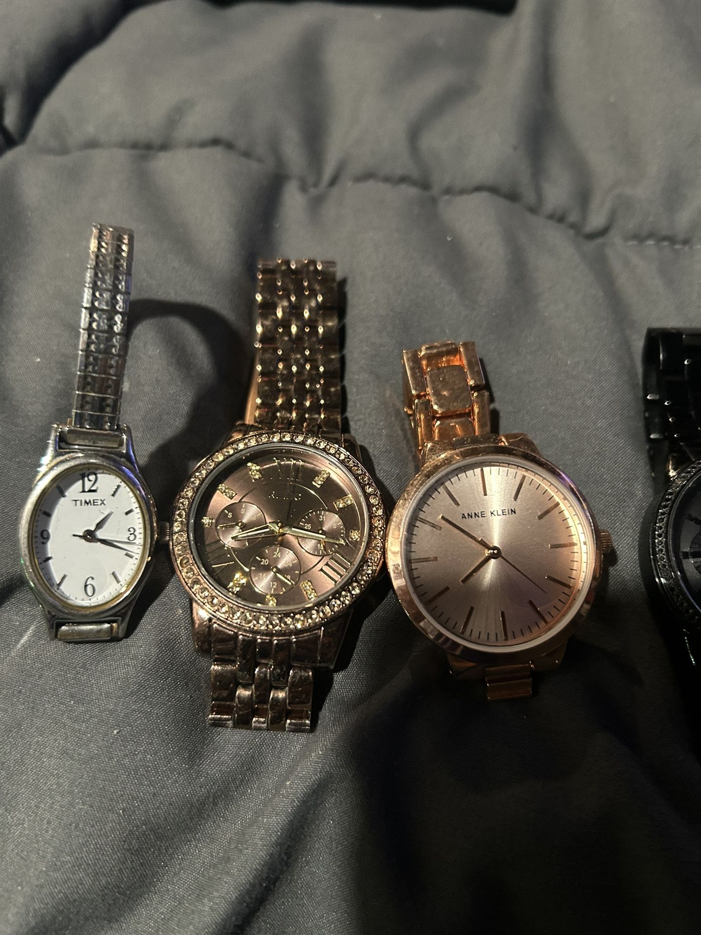 Michale Kors Anne Klein Relic