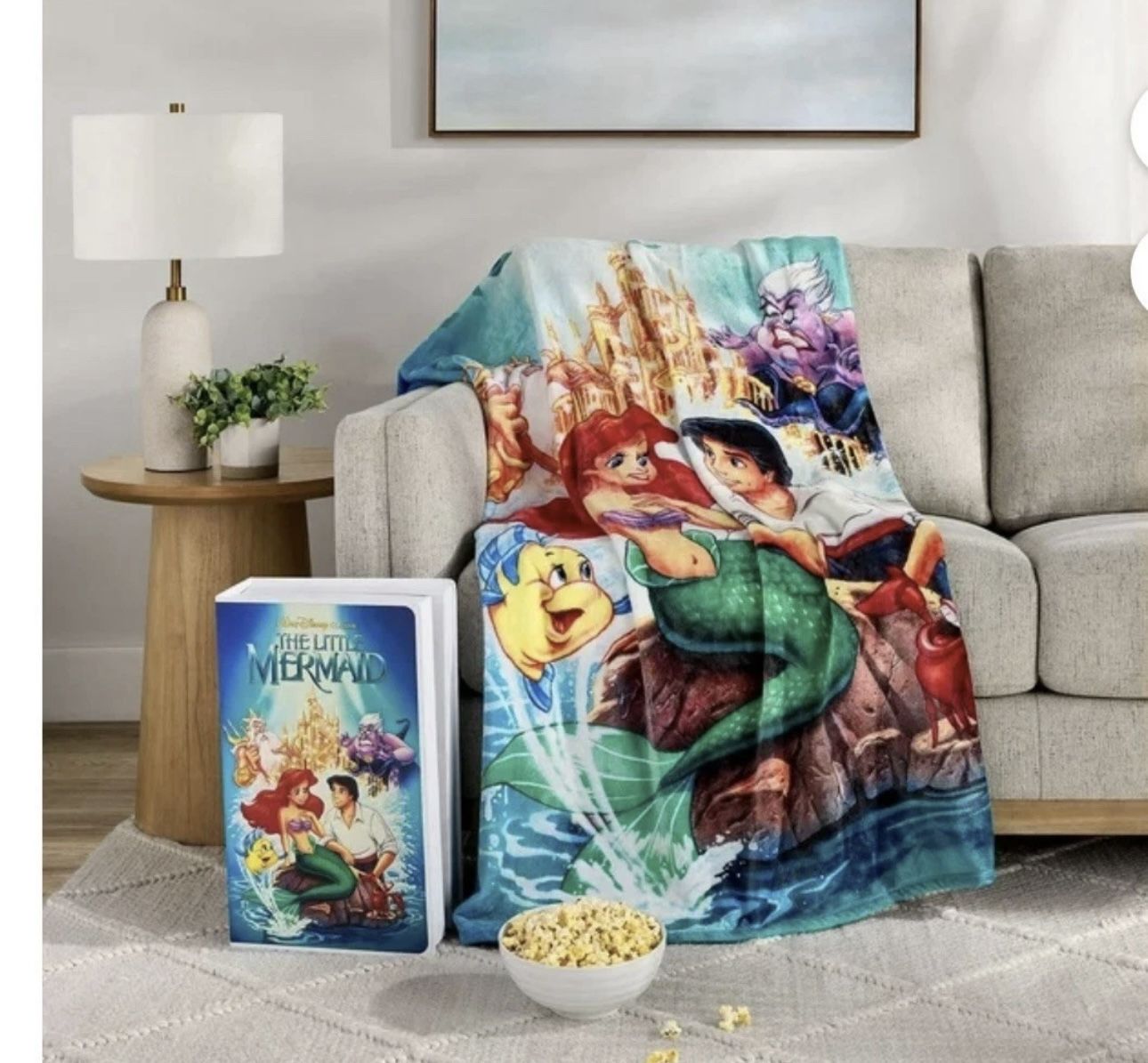 DISNEY RETRO 50x70 THROW BLANKET IN VHS BOX Little Mermaid