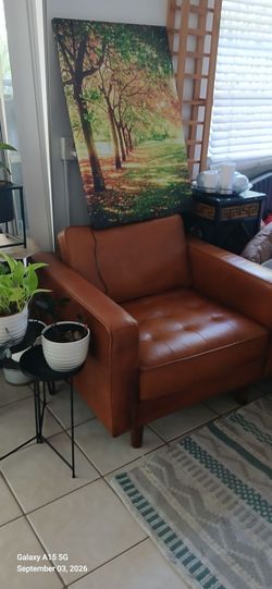 Single Chair Leather