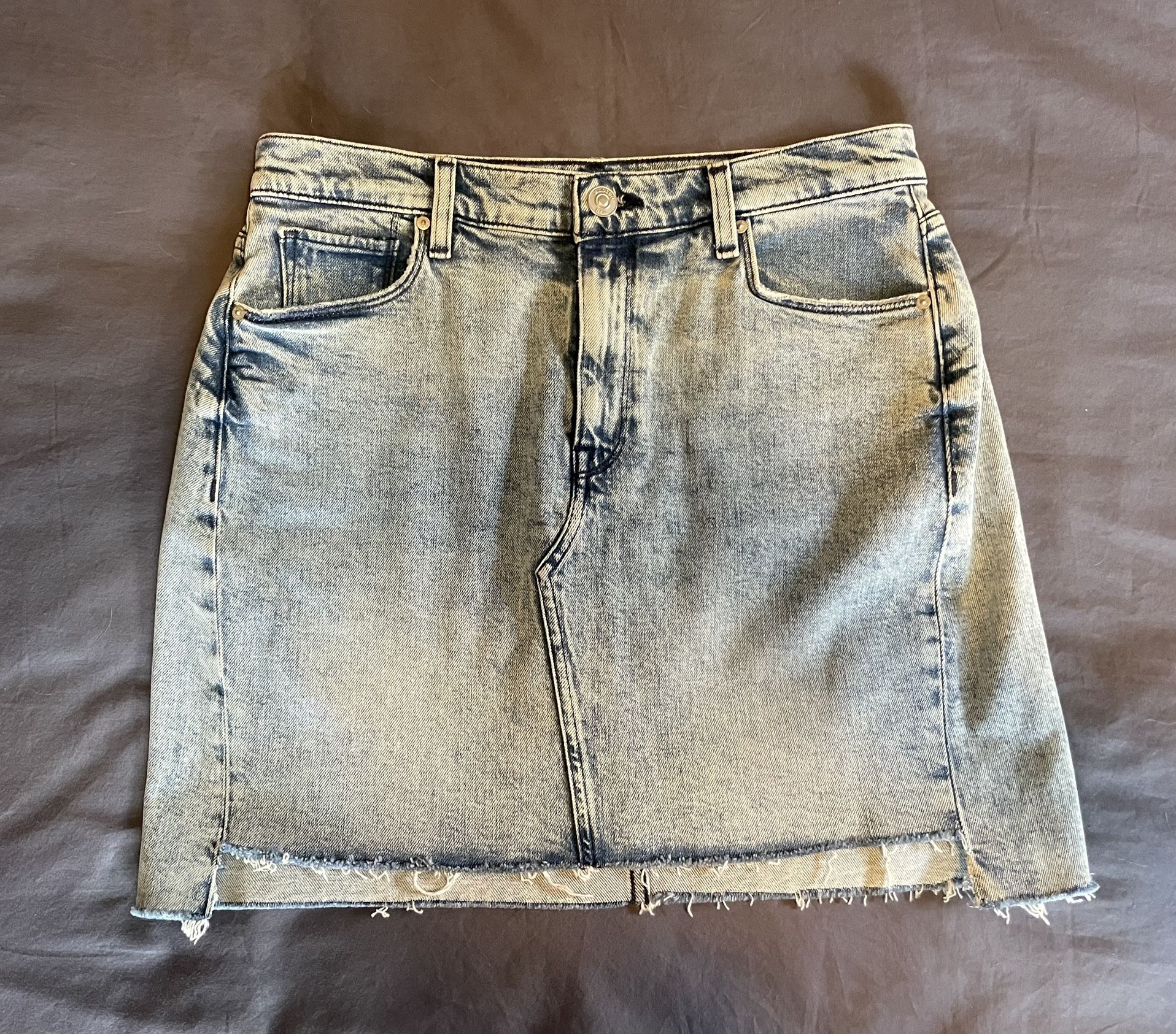 Hudson Jeans Denim Skirt - Brand New! Size 29