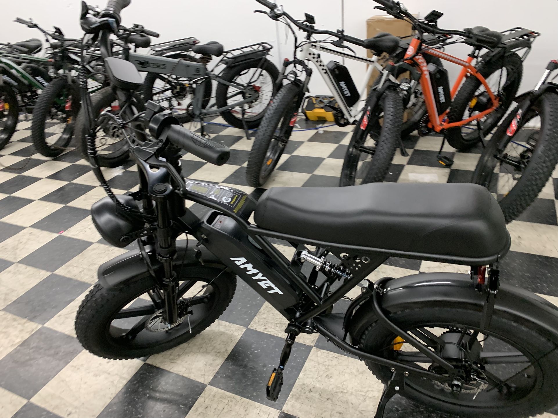 V9-G60 Electric Bike — Fully Ready to Ride