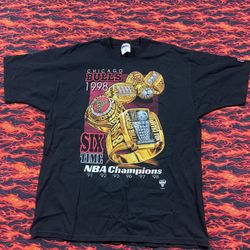 Vintage 1998 Six Time NBA Champs Chicago Bulls Championship Rings X-Large Shirt