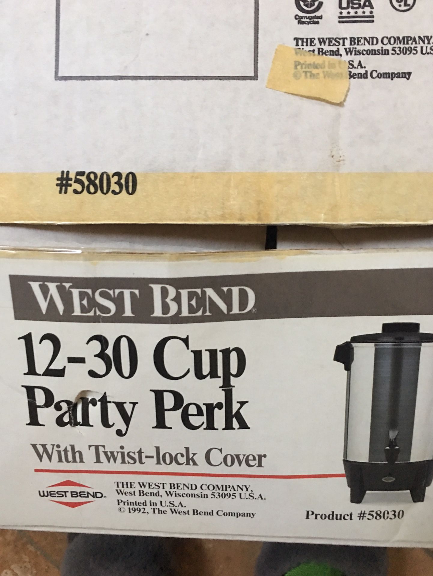 Vintage West Bend 12-30 Cup Party Perk