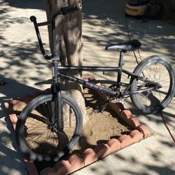 Elite BMX bike