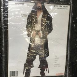 NEW Adult Pirate Halloween costume, or anytime if that’s your thing. Sz Lg 