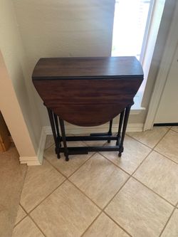 Small drop leaf wood table