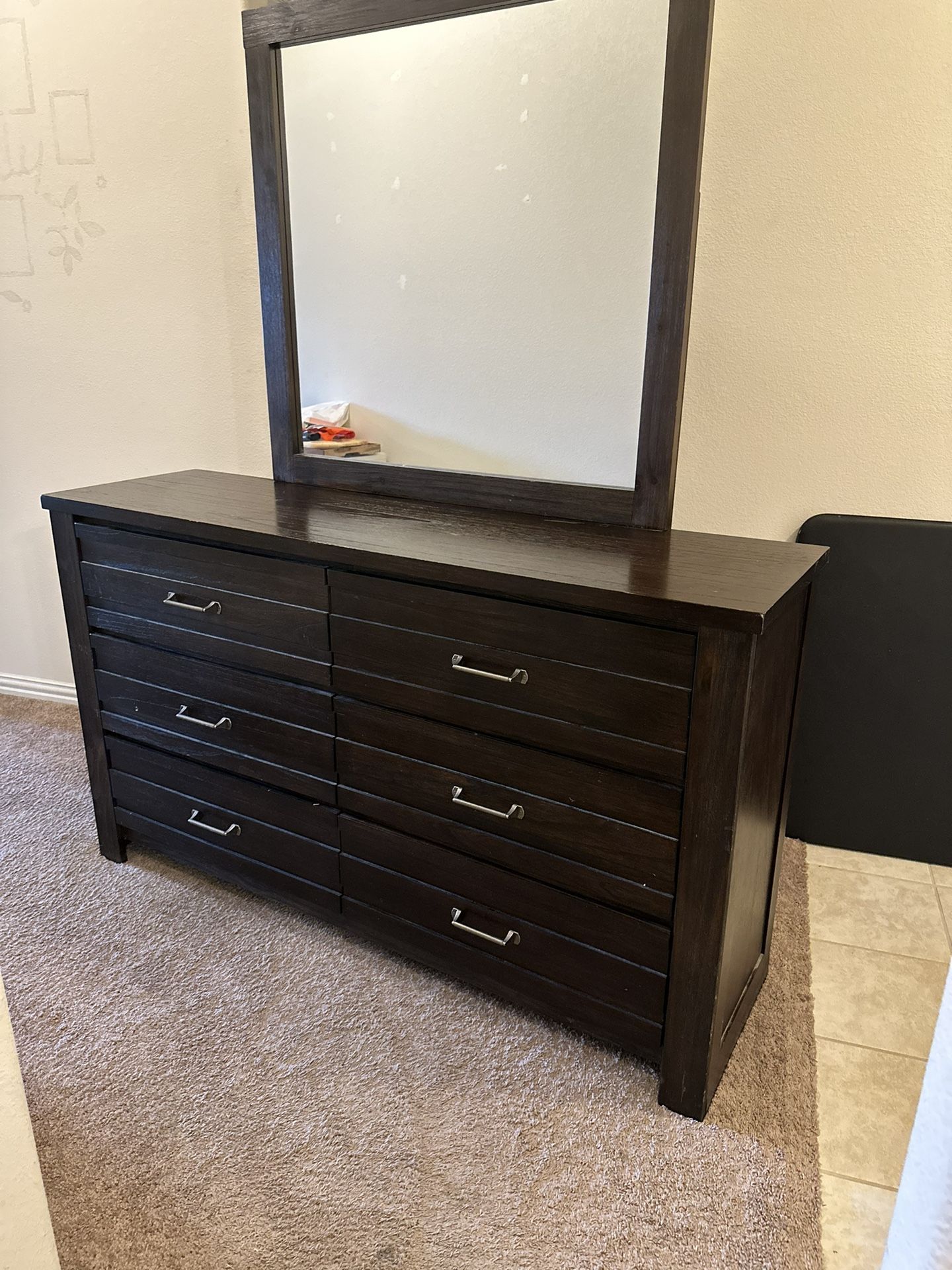 Dresser With Mirror And Night Stand 2 Extra Drawers For Storage Under 