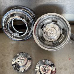 23 Ram Dually Hubcaps