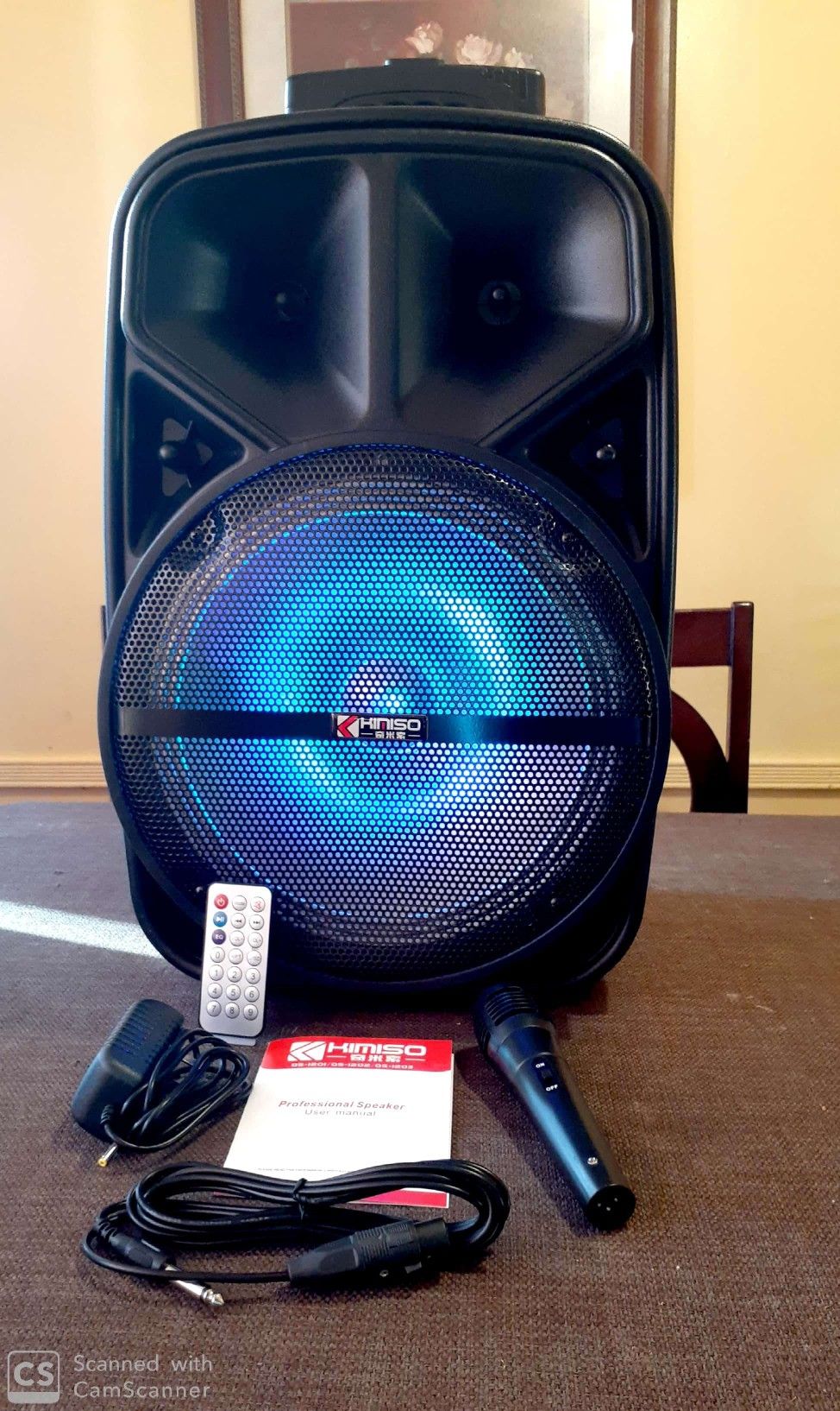 Speaker 2000W Woofer 12" bluetooth karaoke inalámbrico recargable luces LED micrófono **Delivery gratis 19 millas max**