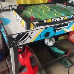 Soccer Table And Hockey Table 