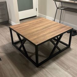 Coffee Table 35x35 Inches