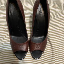Gucci Women Interlocking G Size39