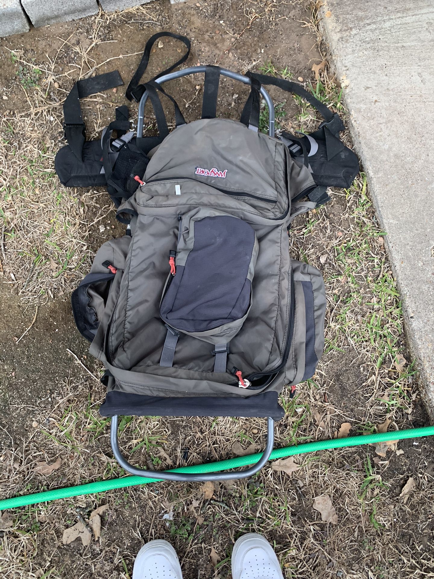 JANSPORT Camping/ Hiking Backpack
