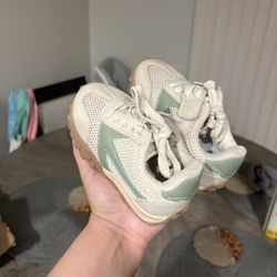 Toddler Beige/sage Green Sneakers Shoes Little Kid Shoes 