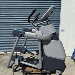 Precor Amt Elliptical Stepper 